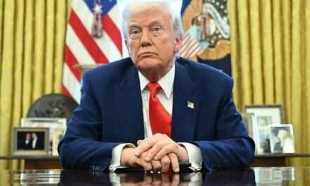 Tribunal federal de recurso suspendeu a decisão do Tribunal de Comércio Internacional que bloqueava as tarifas do presidente Donald Trump.
