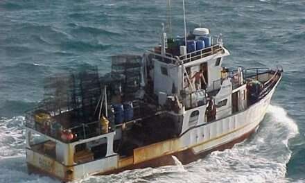 Marinha francesa apreende quase 10 toneladas de cocaína ao largo da costa de África Ocidental
