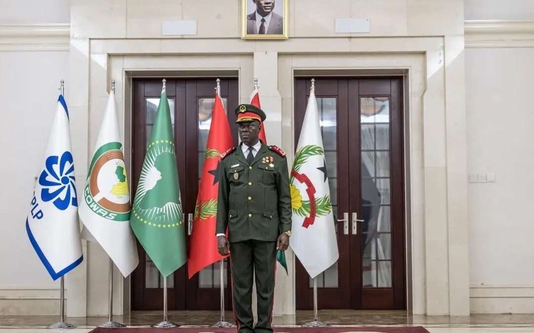 Ministros da CPLP recomendam suspensão temporária da Guiné-Bissau da organização