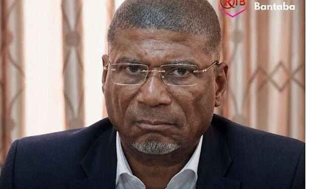 Fernando Vaz dispara contra Xanana Gusmão e acusa CPLP de duplo critério