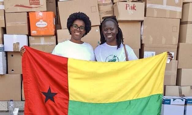 Associação de Estudantes da Guiné-Bissau no Porto entrega donativo ao povo venezuelano